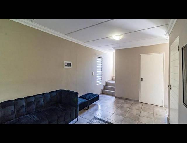 3 BEDROOM TOWNHOUSE FOR SALE IN SOUTH HILLS